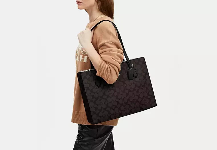 COACH◇ NINA CARRYALL トートバッグ 在庫確認ください COACH Nina Carryall Signature Canvas Brown Black CL399