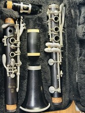 Yamaha YCL-400AD Clarinet With Case And Ridenour Barrel over 100 Dollars New 