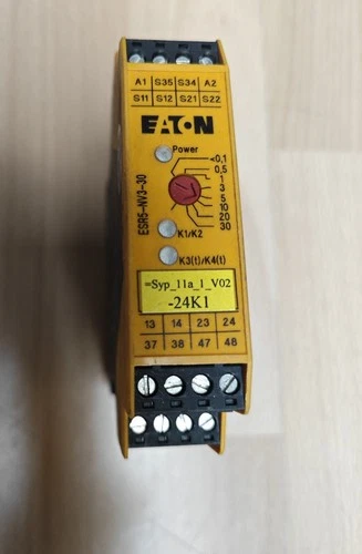 EATON (Moeller) ESR5-NV3-30 Electronic Safety Relay for Emergency Stop