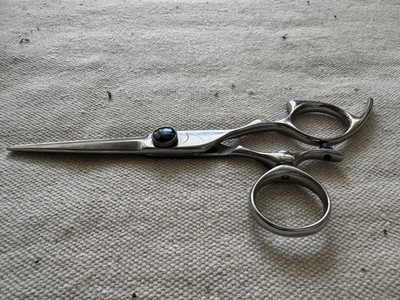 Sharkfin Swivel Shears 5.5in Right Handed