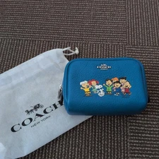 [Rare new] COACH peanut pouch