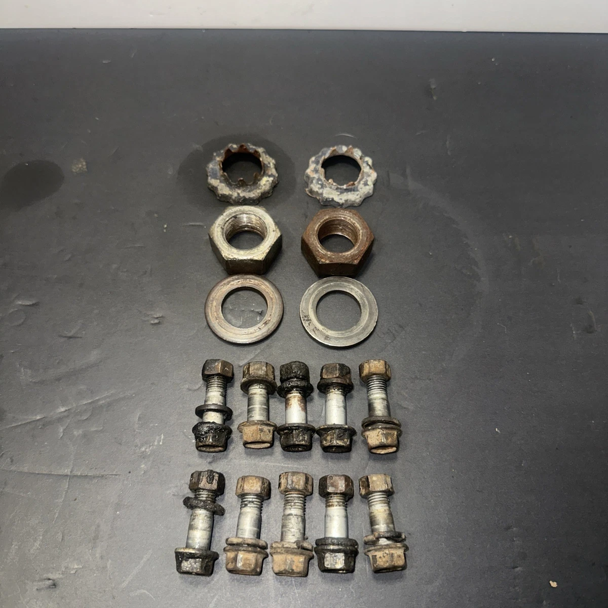 ✓ 90–96 Nissan 300ZX NA Axle Nut & Bolt Kit – OEM Z32 – Nuts +