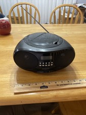 Insignia - CD Boombox AM/FM Radio Tested and works
