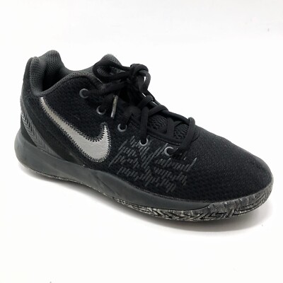 Nike  Kyrie  Flytrap  Black  Sz 5Y Youth Athletic Basketball Shoes