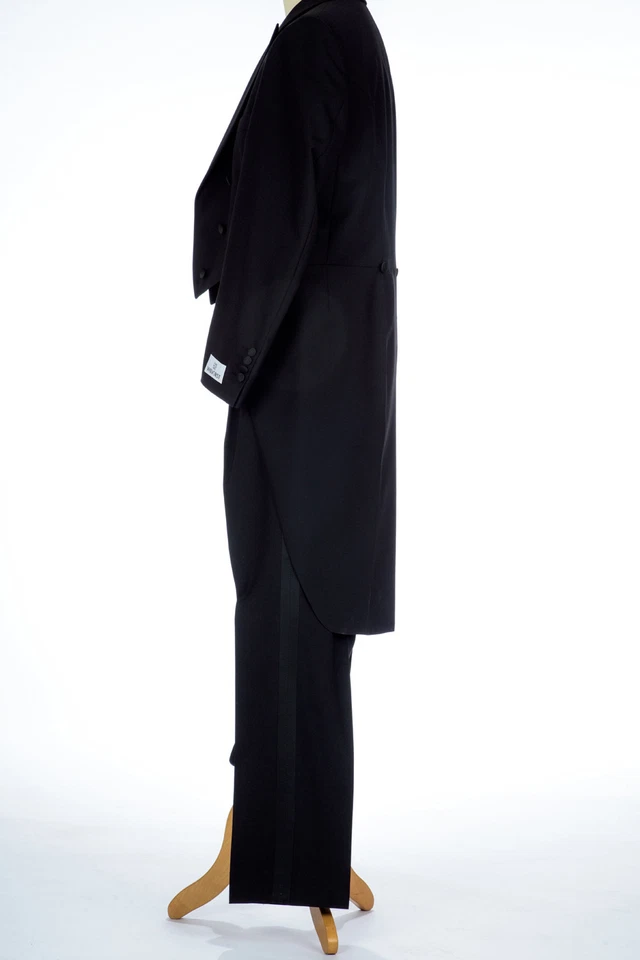 Frack, Frackanzug, Gesellschaftsbekleidung, Anlaßbekleidung, Hochzeitsbekleidung - Bild 2 von 4