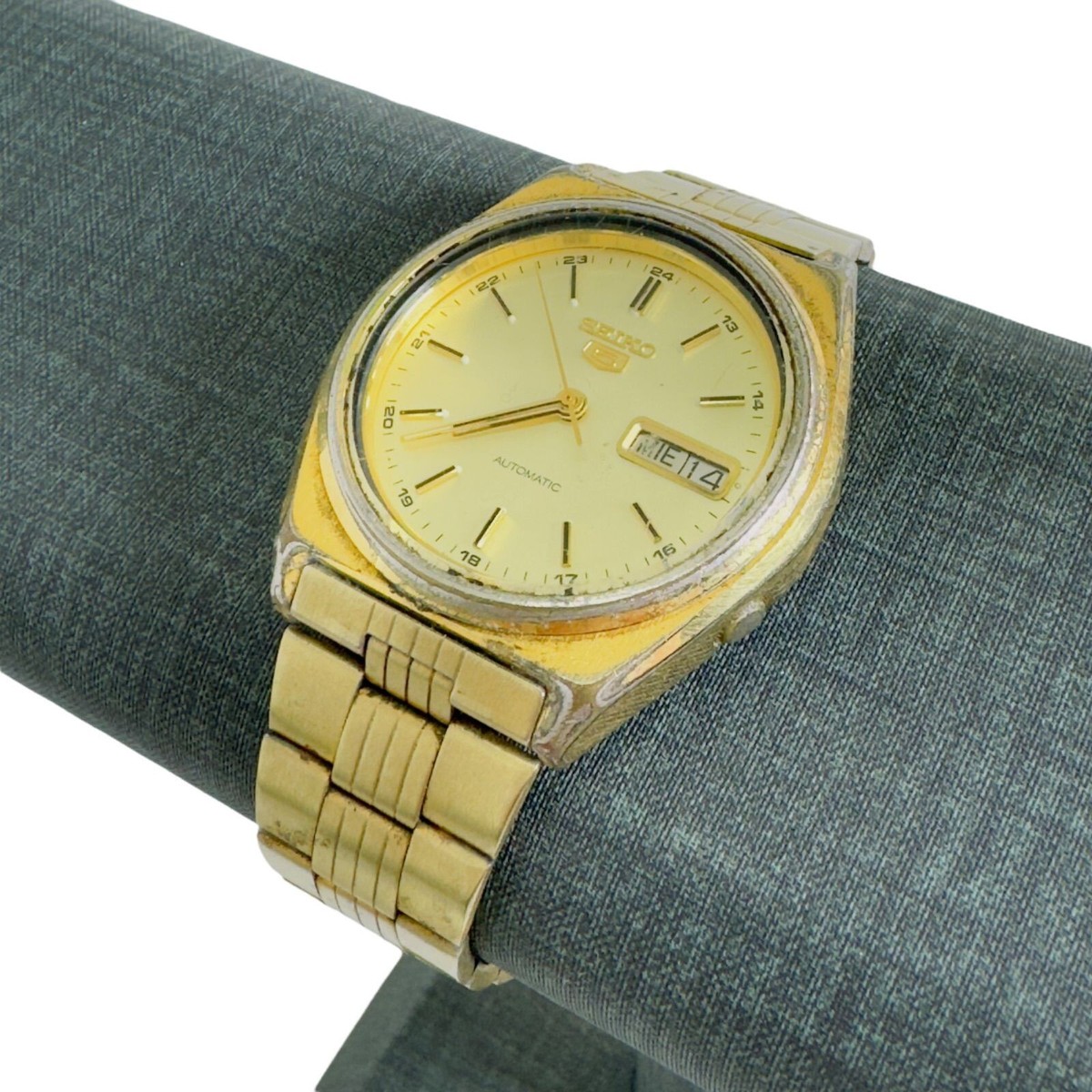 Vintage Seiko 5 Automatic 7009-876A Mens Watch Day/date | eBay