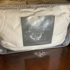 HOTEL COLLECTION PRIMALOFT LUXURY DOWN ALTERNATIVE PILLOW/ MEDIUM SUPPORT QUEEN