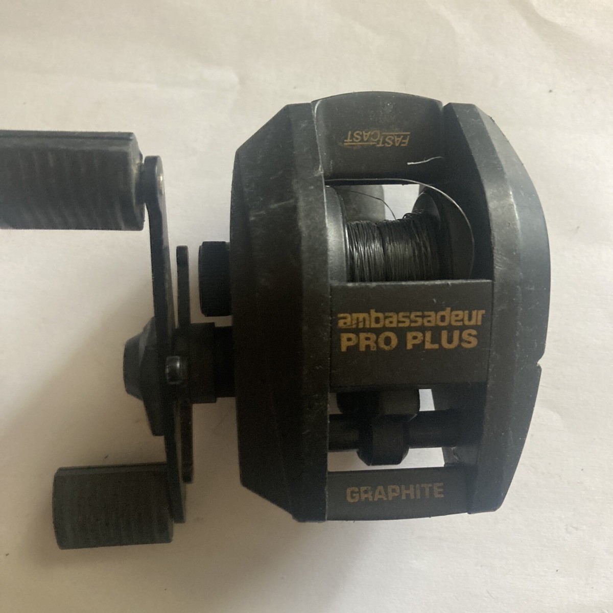 Abu Garcia Ambassadeur Pro Plus Bait casting Fishing reel Graphite 