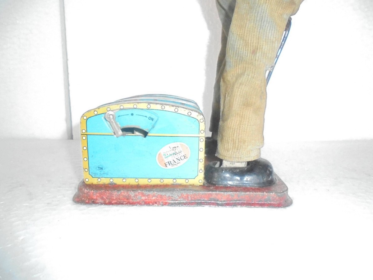 Vintage T.N Mark McGregor Old Man Smoking Cigar Litho Tin