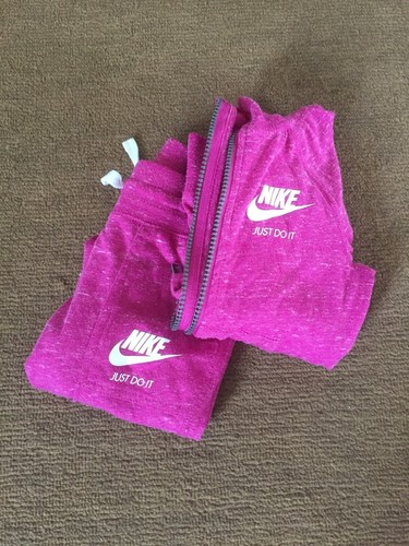 Nike PINKY/VIOLA GIRLS tuta da ginnastica 4-5 ANNI Giacca e Pantaloni Usato  Condizione | eBay