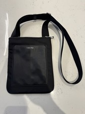 BORSA UOMO CALVIN KLEIN CLASSIC Repreve Flatpack REPORTER CLUTCH HOLDALL