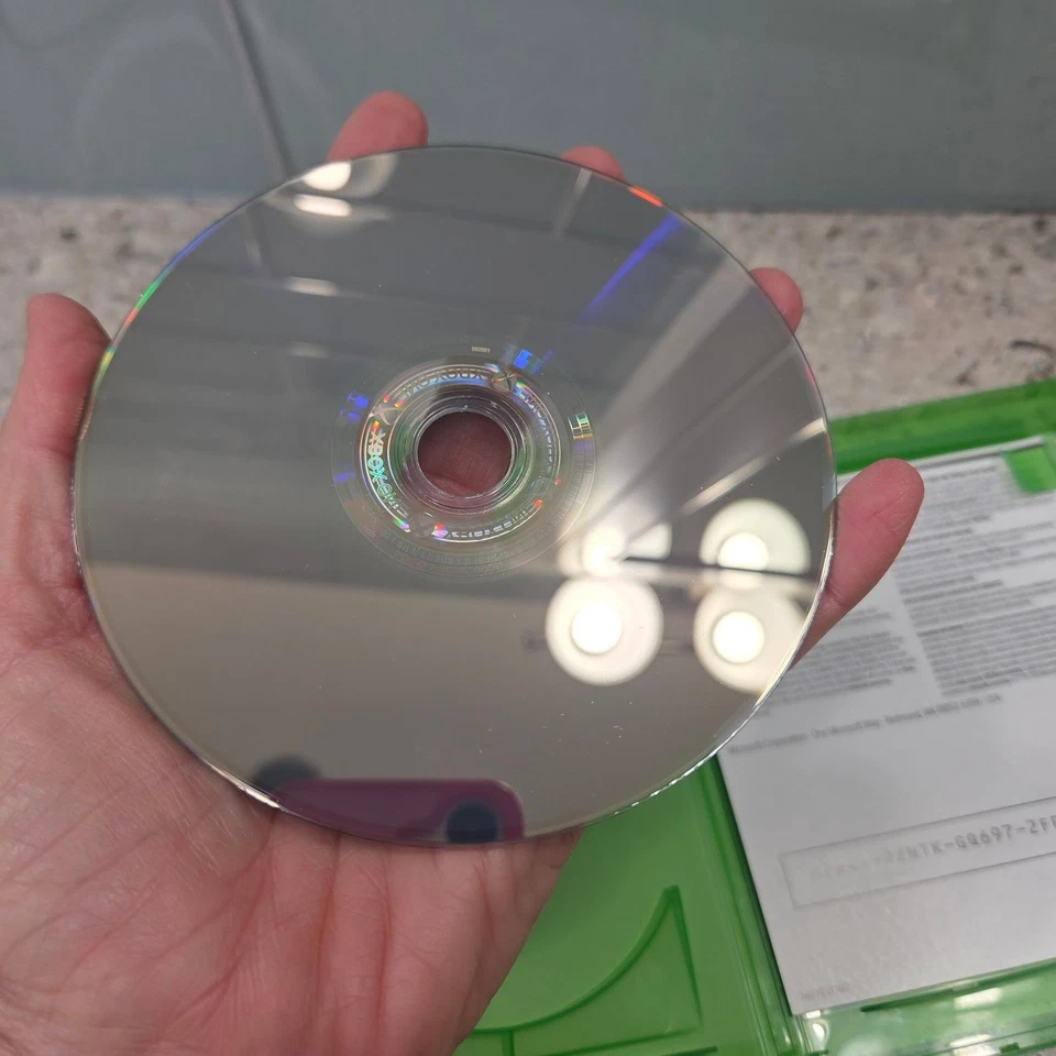 FIFA 17 Xbox One Game Soccer Football EA Sports Reus Dortmund NEW Code - Image 4 of 4