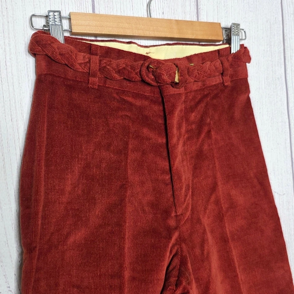 Calça de cintura alta vintage anos 70 h.i.s for Her laranja queimado veludo, tamanho 25x32 - Imagem 2 de 4