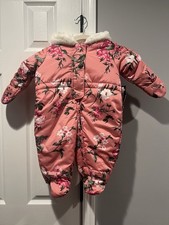The Children s Place Baby Girls 6-9M Floral Hooded Bunting Snowsuit NWT