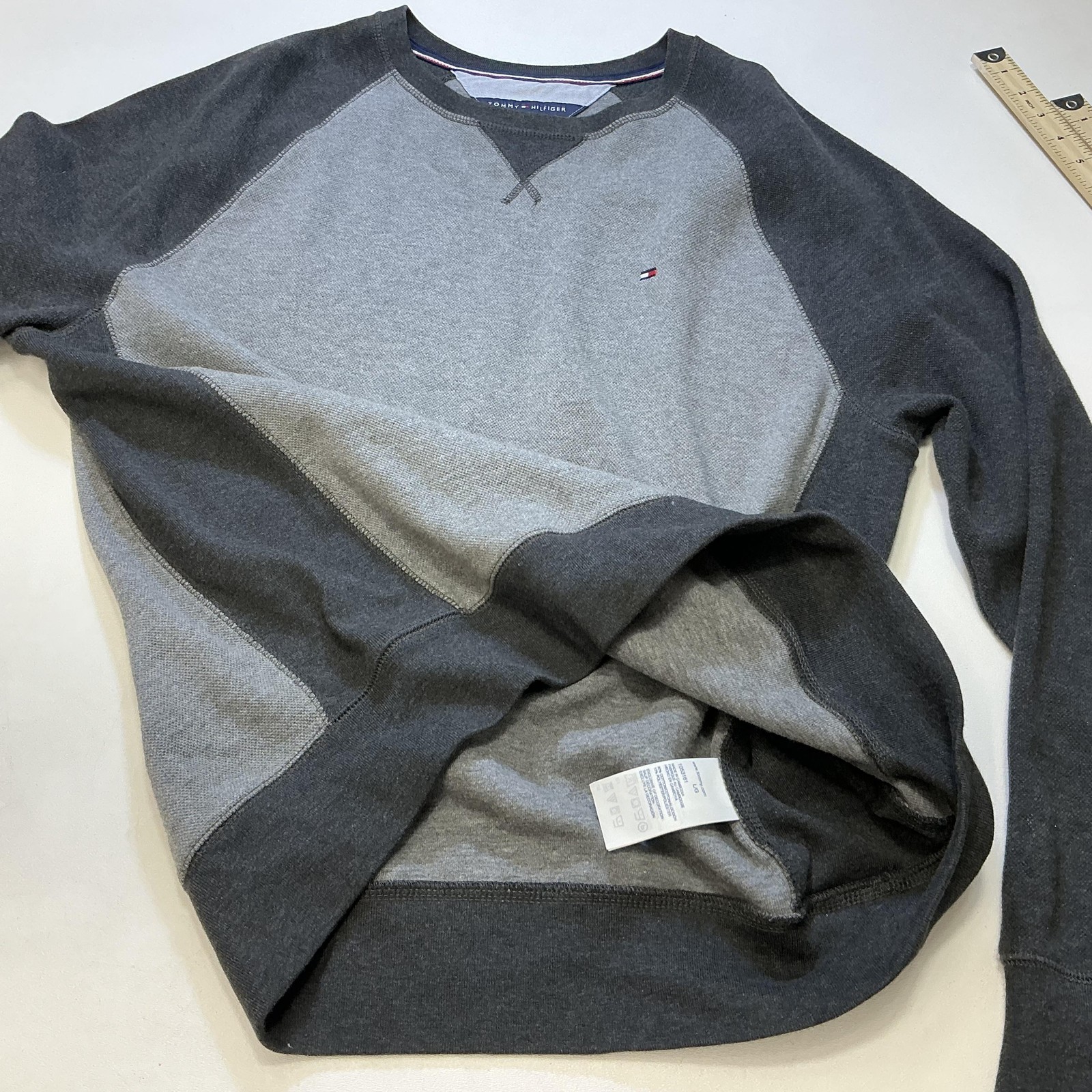 Tommy Hilfiger Sweater Mens Large Gray Black Crewneck Pullover Logo Cotton Blend thumbnail 7