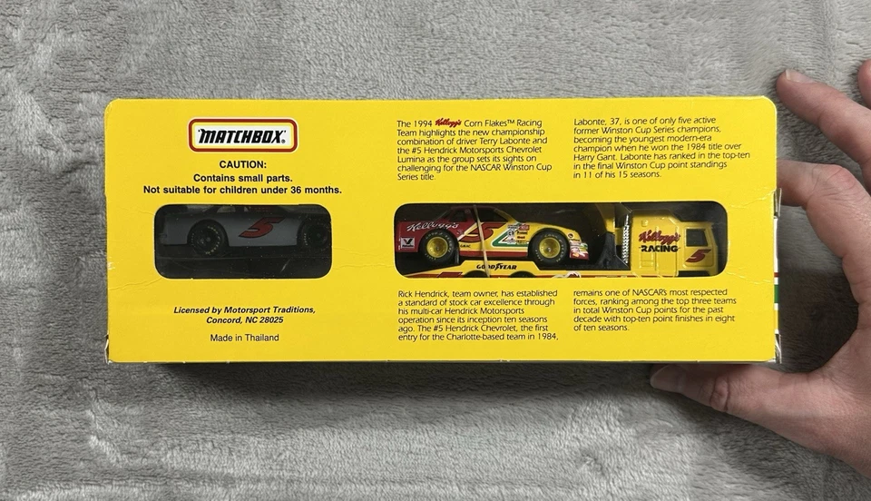 Terry Labonte #5 Kellogg’s Corn Flakes Team Convoy Matchbox 1993 Nuevo Foto 3 de 4