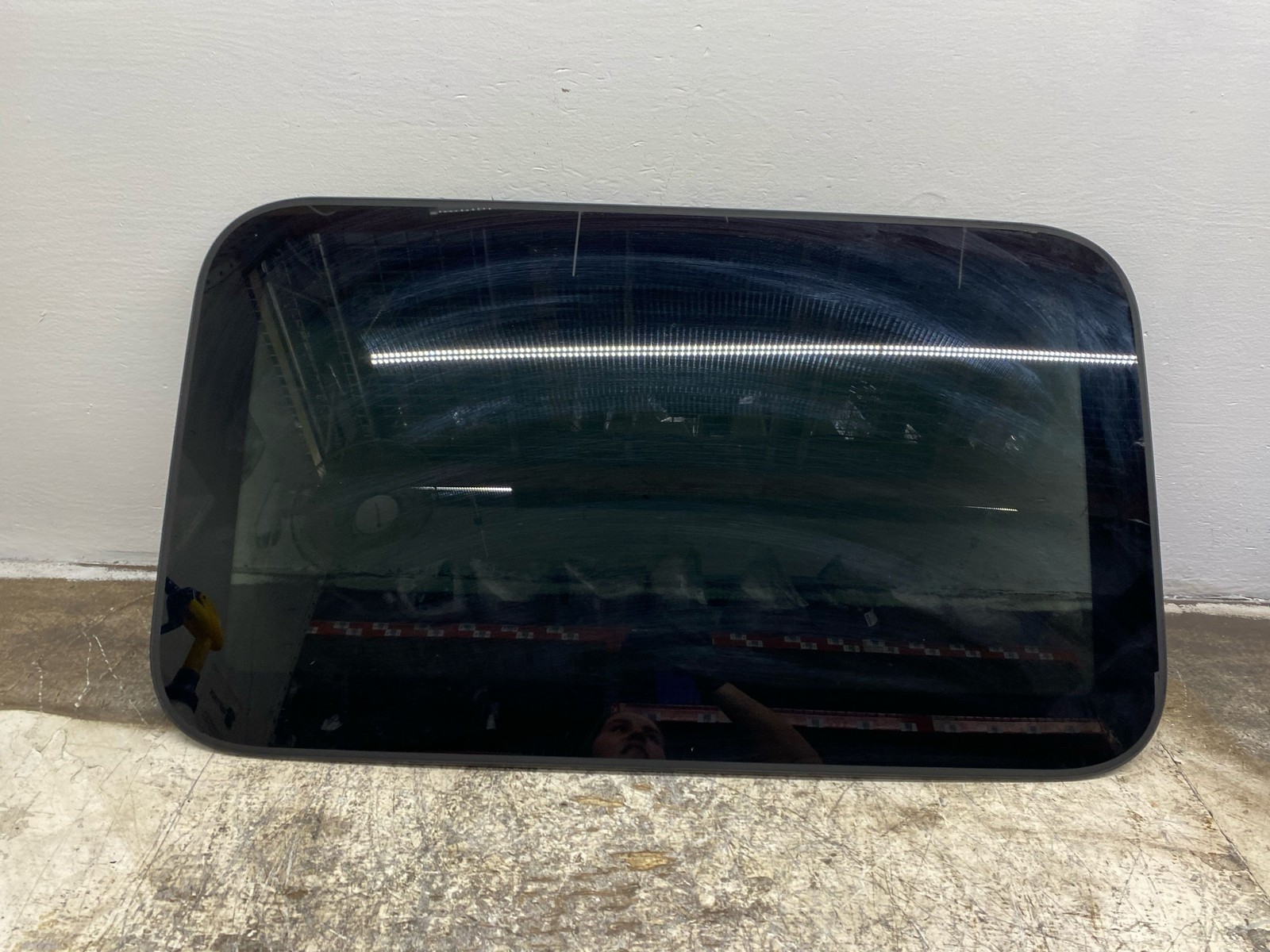 2013-2019 BENTLEY FLYING SPUR OEM SUNROOF GLASS WINDOW ASSY W/PRIVACY TINT