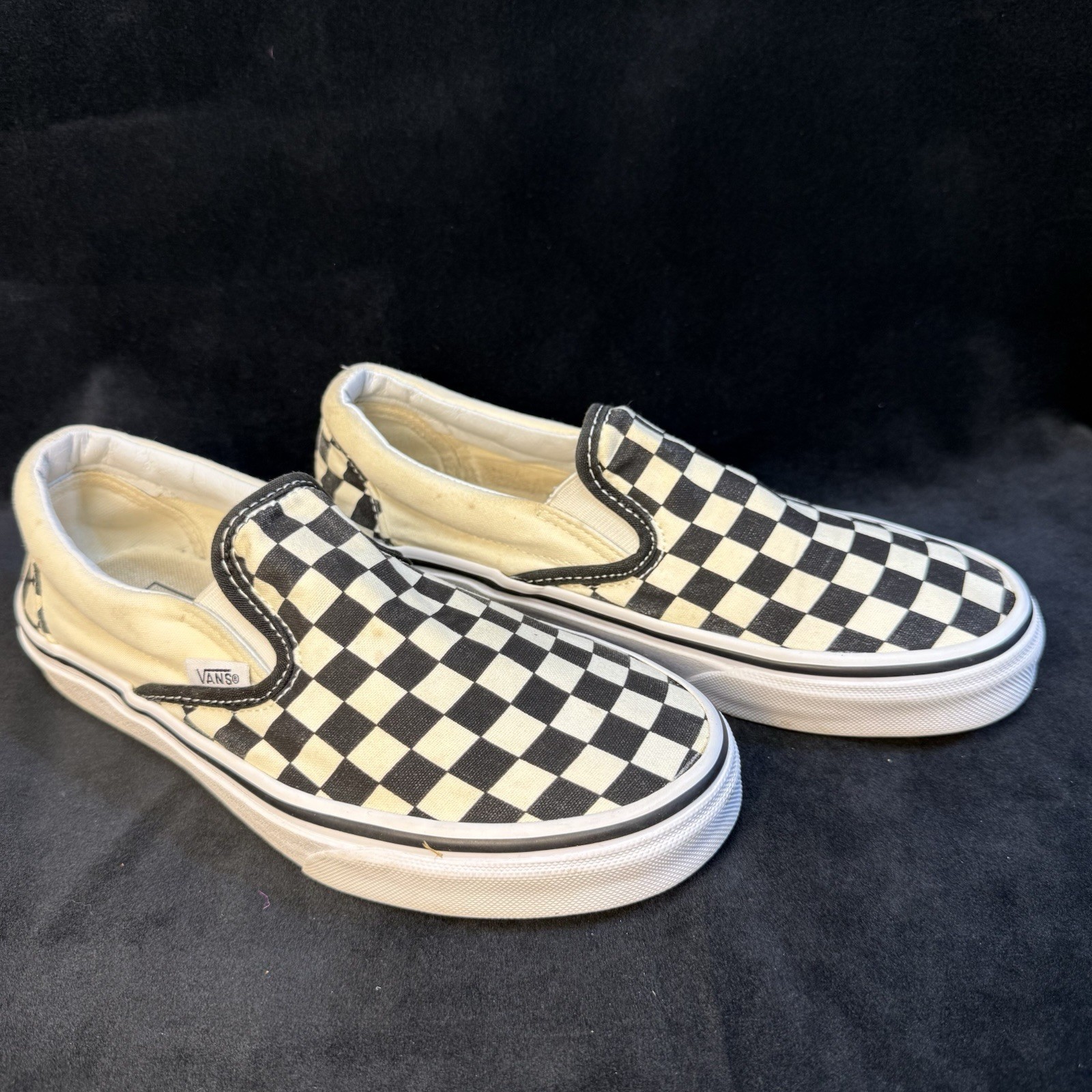 Classic Slip-On Checkerboard Shoe Size 6 Men’s  Black/white