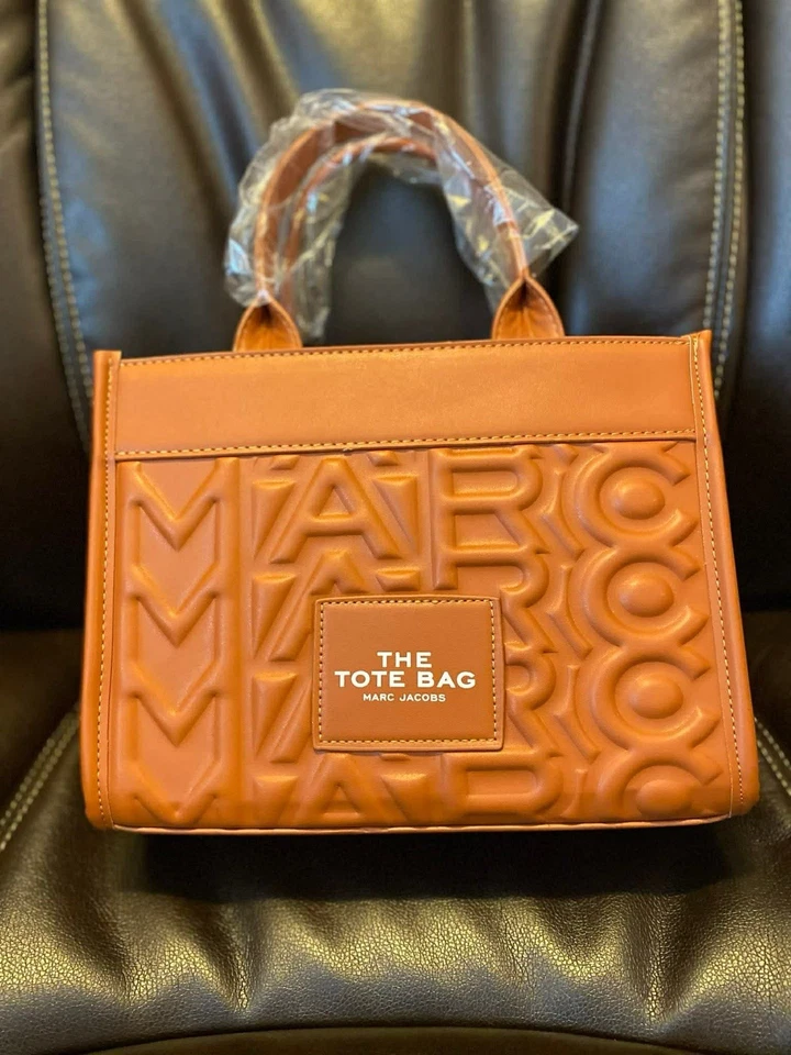 Bolso de Mano Marc Jacobs Cuero Mediano Foto 3 de 3