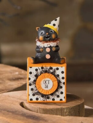 Bethany Lowe Party Hat Kitty on Block Black Cat Halloween Figure MA3077 NEW