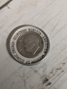アメリカ原子力博物館 中性子照射済み 硬貨 アメリカ原子力