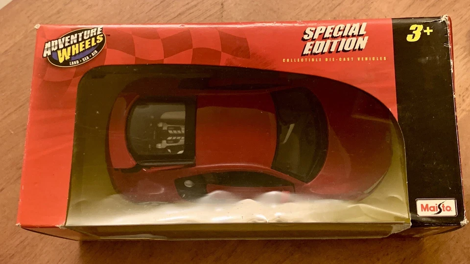 Coche de coleccionista fundido a presión rojo Maisto 2010 AUDI R8 escala 1:24 EDICIÓN ESPECIAL Foto 4 de 4