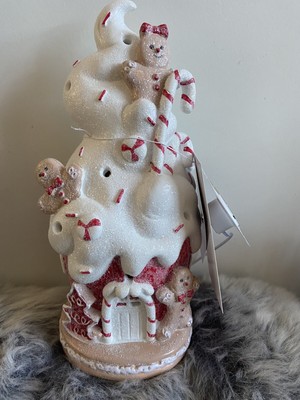 tk maxx Weihnachten, Light Up Iced Gingerbread House, Zuckerstangen & Lebkuchenmann