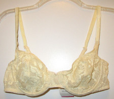 Vintage Victoria  s Secret Beige Floral Lace Underwire Bra - 36B - New with tag
