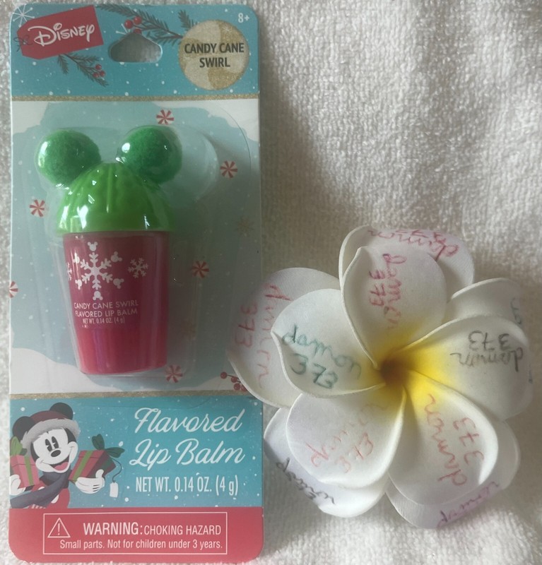 DISNEY Mickey***CANDY CANE SWIRL***Lip Balm~~~0.14 OZ/4 g~~~NEW~~~SEALED