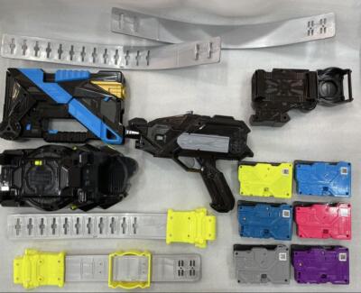 Kamen Rider Zero-One AIMS ShotRiser DX Shotgun Progrise Key Set