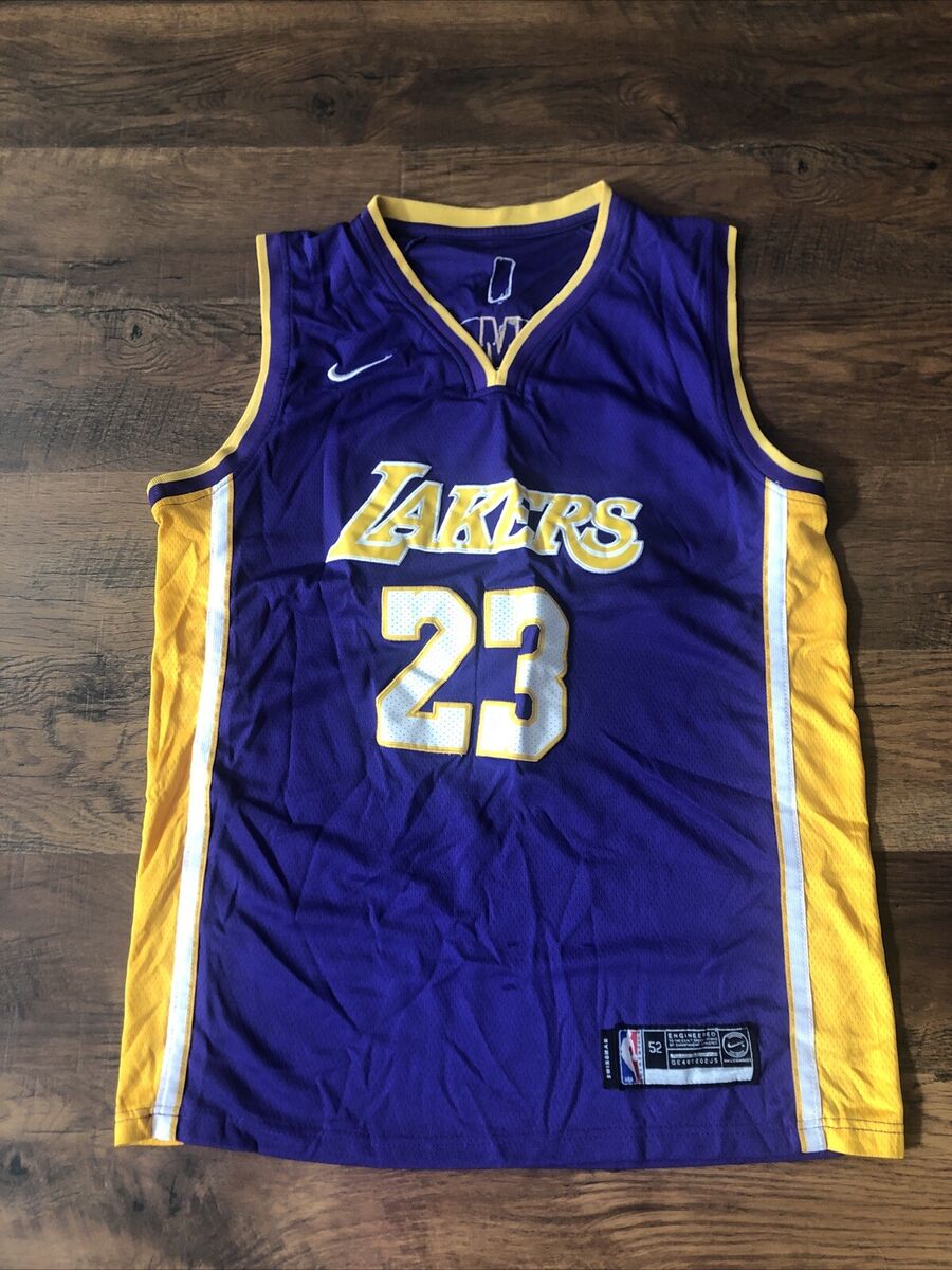 LeBron James #23 Lakers Swingman Jersey, Size 52 (XL) *READ LeBron James #23 Lakers Swingman Jersey, Size 52 (XL) *READ