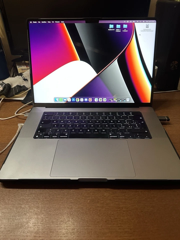 Apple MacBook Pro 16" M2 Max · 96GB · 1TB, foto 4 di 5