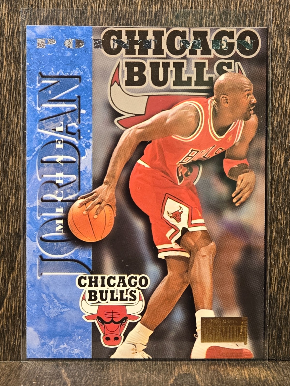 1996-97 SkyBox Premium #247 Michael Jordan  Chicago Bulls POINT MEN