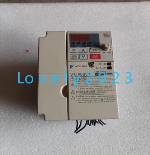 1pc used Yaskawa frequency converter CIMR-V7AT40P4 0.4KW 380V - 第 1/3 張圖片