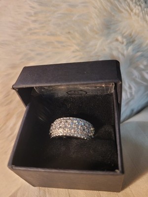 Wunderschöner 3 ktw Moissainit Diamant Ring Brandneu ohne Etikett Größe 8 in Edelstahl gefasst