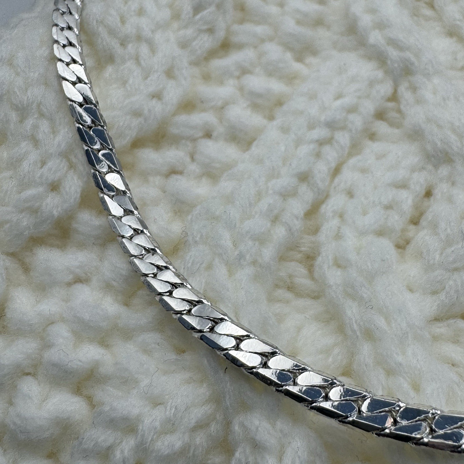 Givenchy Silver Tone Herringbone Chain Necklace V… - image 4