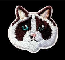 Cute Animal Face embroidered Iron-On 1 1/2 x 1 1/2 inch