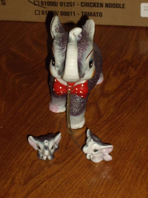 VINTAGE ARNART SUGAR GLAZE PURPLE ELEPHANT FIGURINES PORCELAIN 1950'S SET