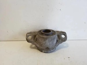 VW GOLF I Cabriolet 155 Stoßdämpferlager vorne links Petrol 51kw 2016 26235882