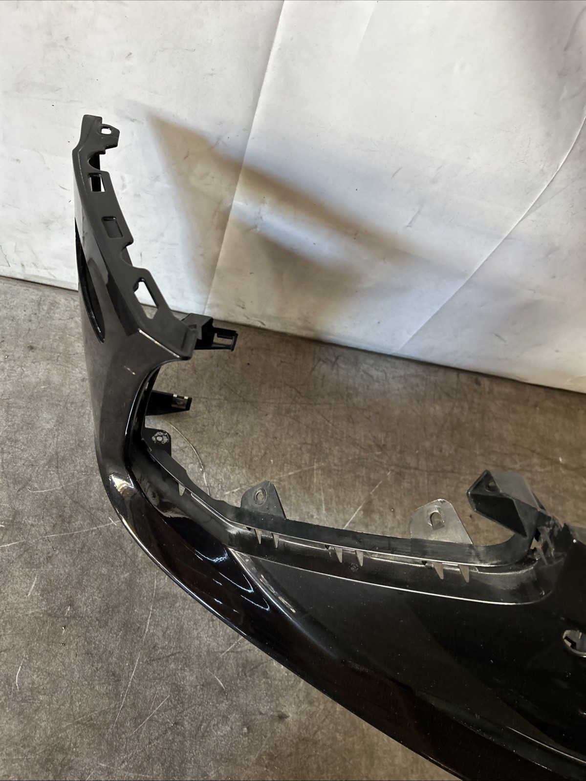 2020 2021 2022 2023 BENTLEY CONTINENTAL GT FRONT BUMPER COVER OEM 3SD807437
