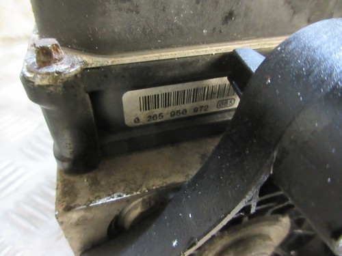 2009 MERCEDES E CLASS E350 CDI W212 4DR AUTO ABS PUMP A2124312012 - Picture 3 of 4