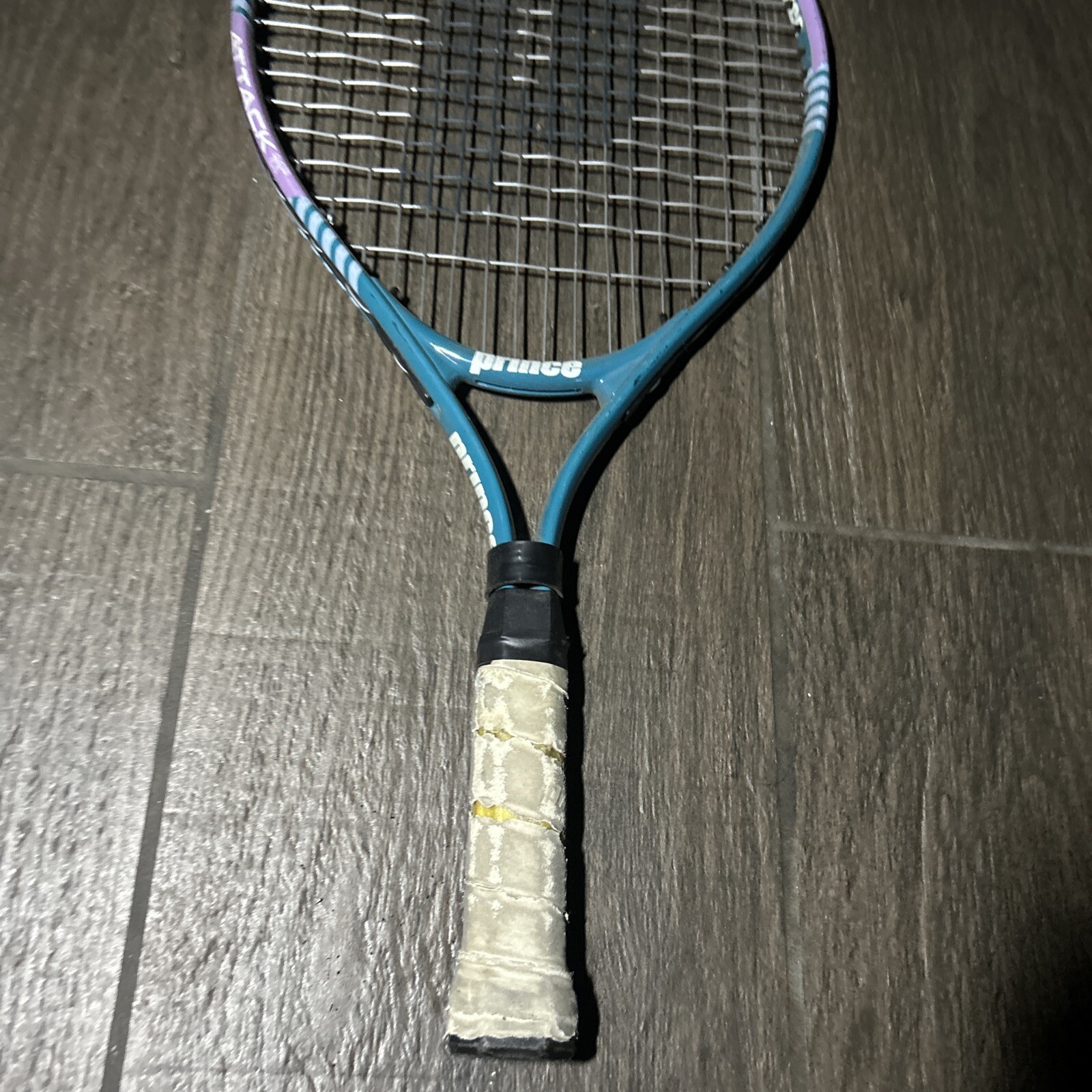 Prince Attack Juniors 21&rdquo; Tennis Racquet