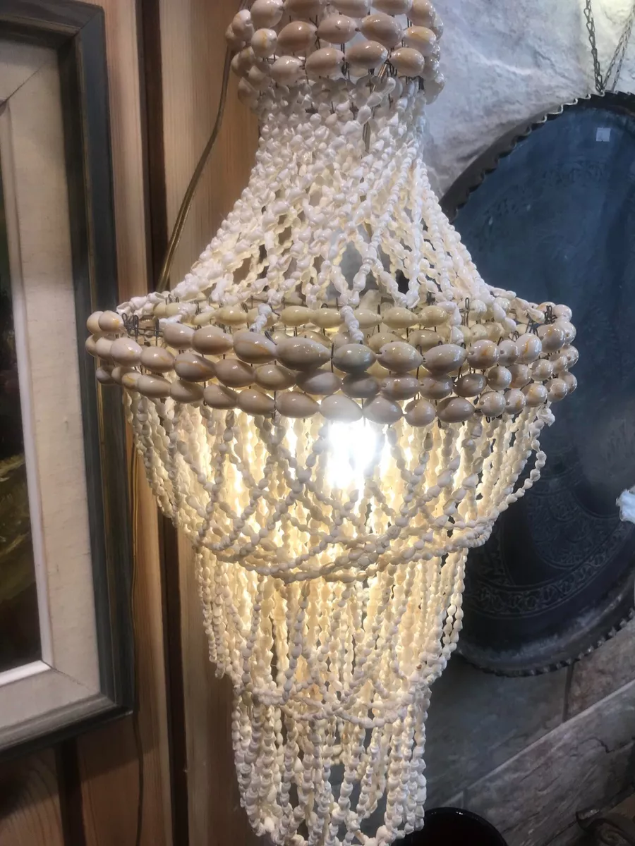 Vintage Seashell Chandelier Hanging Light Lamp