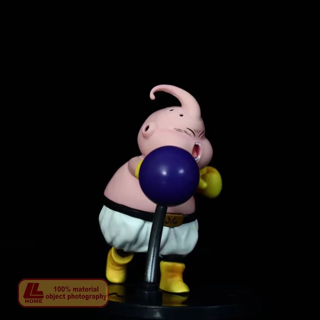 Estátua Majin Boo Malhando Majin Boo na Academia Workout Boxe