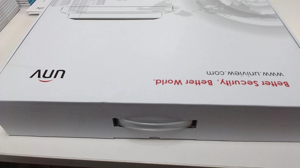 Uniview 16×100Mbps PoE ports (RJ45)+2×1000Mbps Combo ports - Image 3 of 4