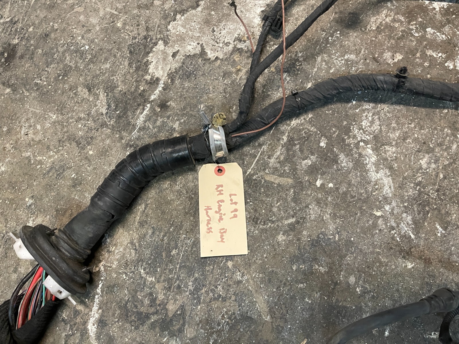 2021 AUDI R8 COUPE REAR RIGHT PASSENGER RH ENGINE BAY HARNESS ~CUT!!!~