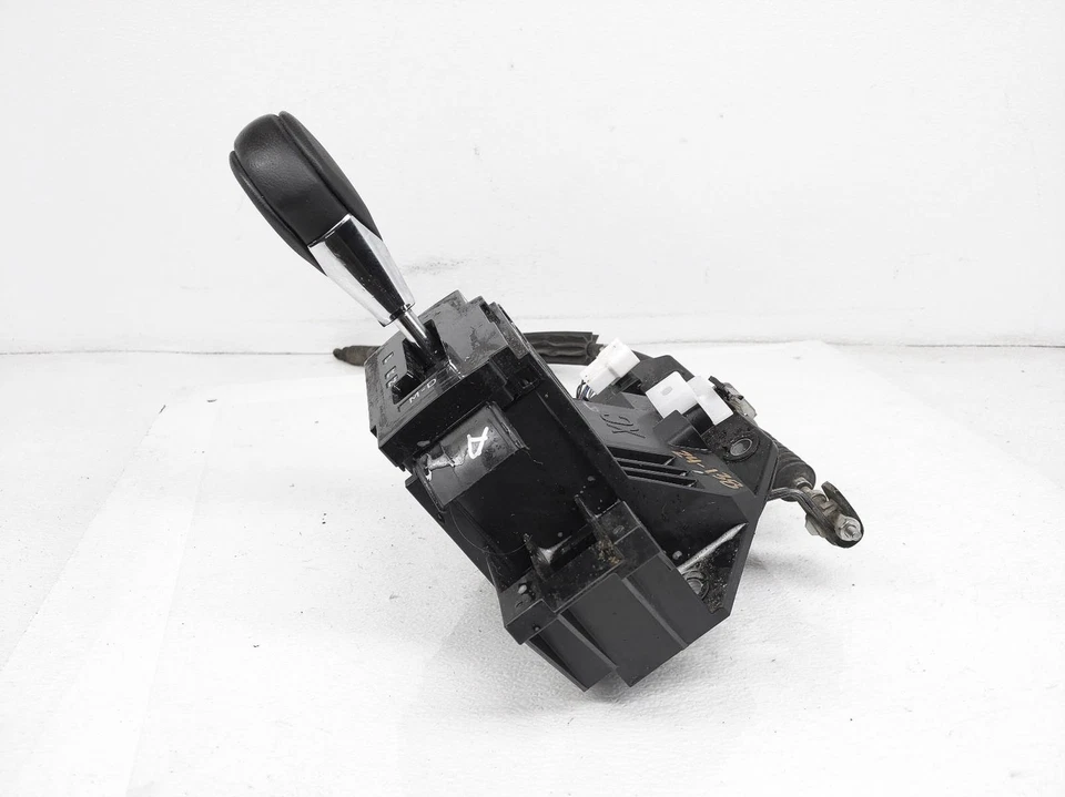 2019-2023 Subaru Ascent Automatic Trans Gear Shifter Selector 35111Xc00b - Image 3 of 4