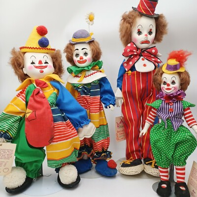 1000 CLOWNS MORE AND LESS TASCHEN社 1000 CLOWNS MORE OR LESS クラウン（ピエロ）(H.THOMAS STEELE