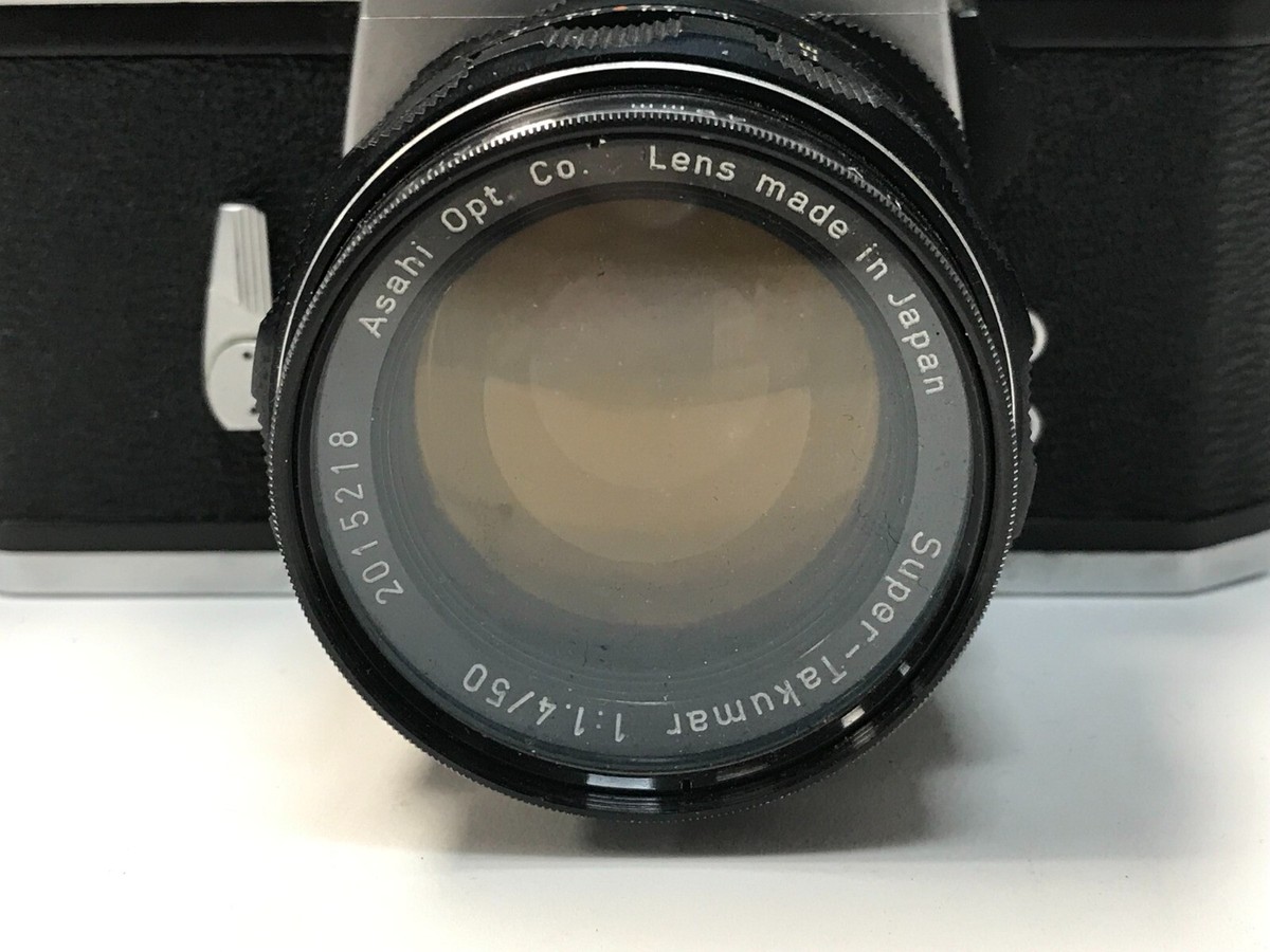 Asahi Pentax Spotmatic SP Film SLR Camera with Takumar 1:1.4