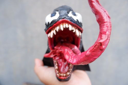 Venom symbiote X Spider-Man Spiderman Bust Statue figure Handmade home decor - Picture 6 of 7
